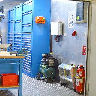 Montage inkl. Neumaschinen und Feuerlöscher